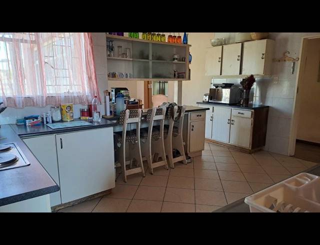 5 BEDROOM HOUSE FOR SALE IN VANDERBIJLPARK SW 1